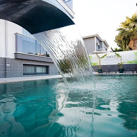 Mat Boutique 호텔 *